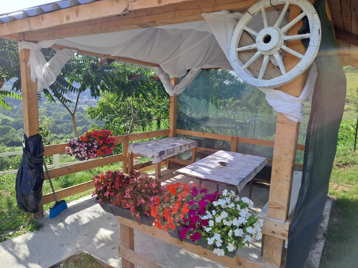 Natural House Visoko Exterior photo